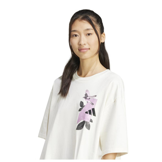 Adidas Γυναικεία κοντομάνικη μπλούζα Lens Elevated Graphic Tee Adidas Γυναικεία κοντομάνικη μπλούζα Lens Elevated Graphic Tee